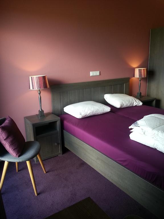 Hotel Boerderij Restaurant De Gloepe Diffelen ห้อง รูปภาพ