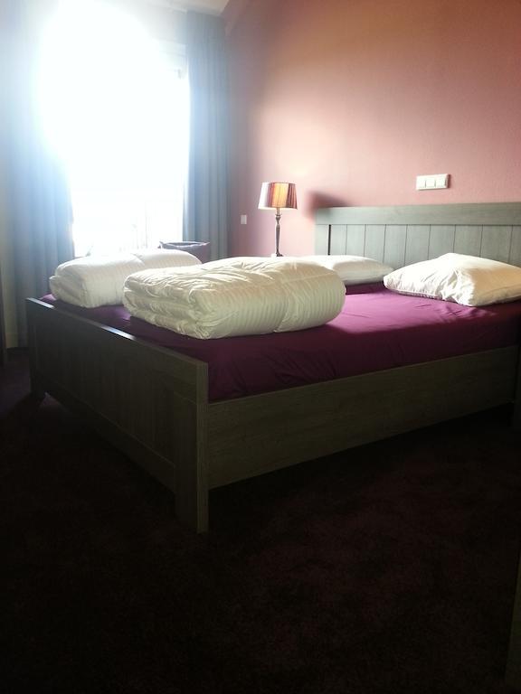 Hotel Boerderij Restaurant De Gloepe Diffelen ห้อง รูปภาพ